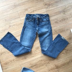 American Eagle Skinny kick size 4 reg